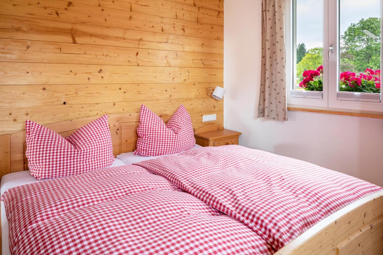 Gaestehaus Steiert Fewo Kuhbergblick Ленцкирх Экстерьер фото