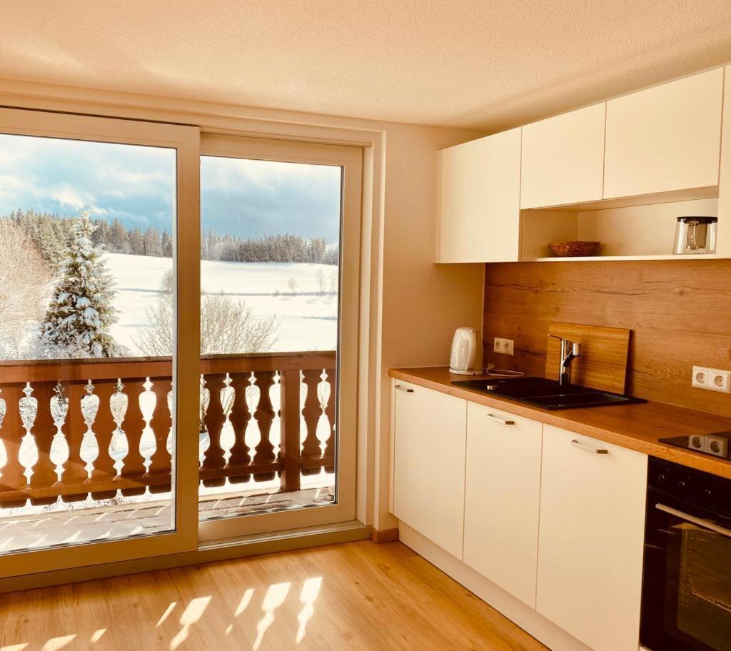 Gaestehaus Steiert Fewo Kuhbergblick Ленцкирх Экстерьер фото